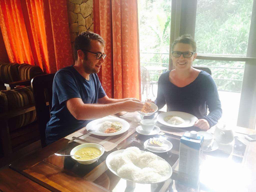 קנדי Aronka Homestay מראה חיצוני תמונה