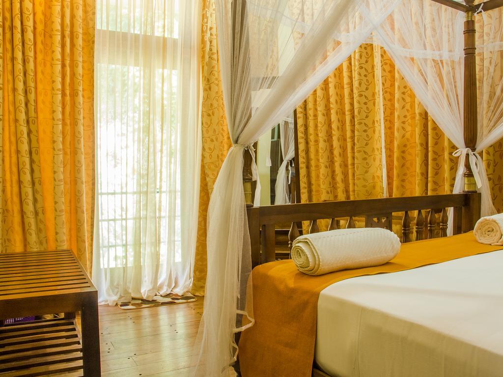 קנדי Aronka Homestay מראה חיצוני תמונה