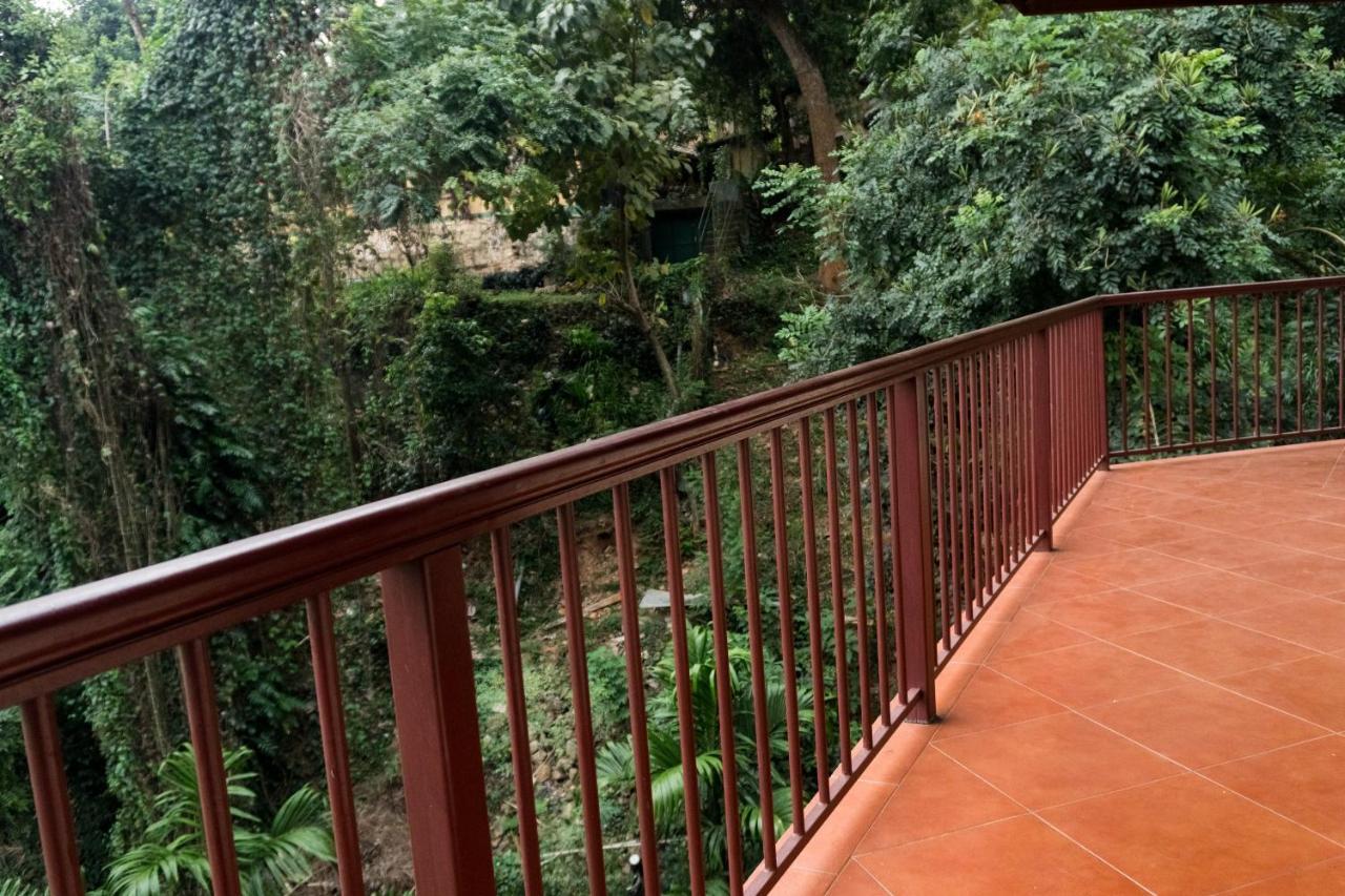 קנדי Aronka Homestay מראה חיצוני תמונה