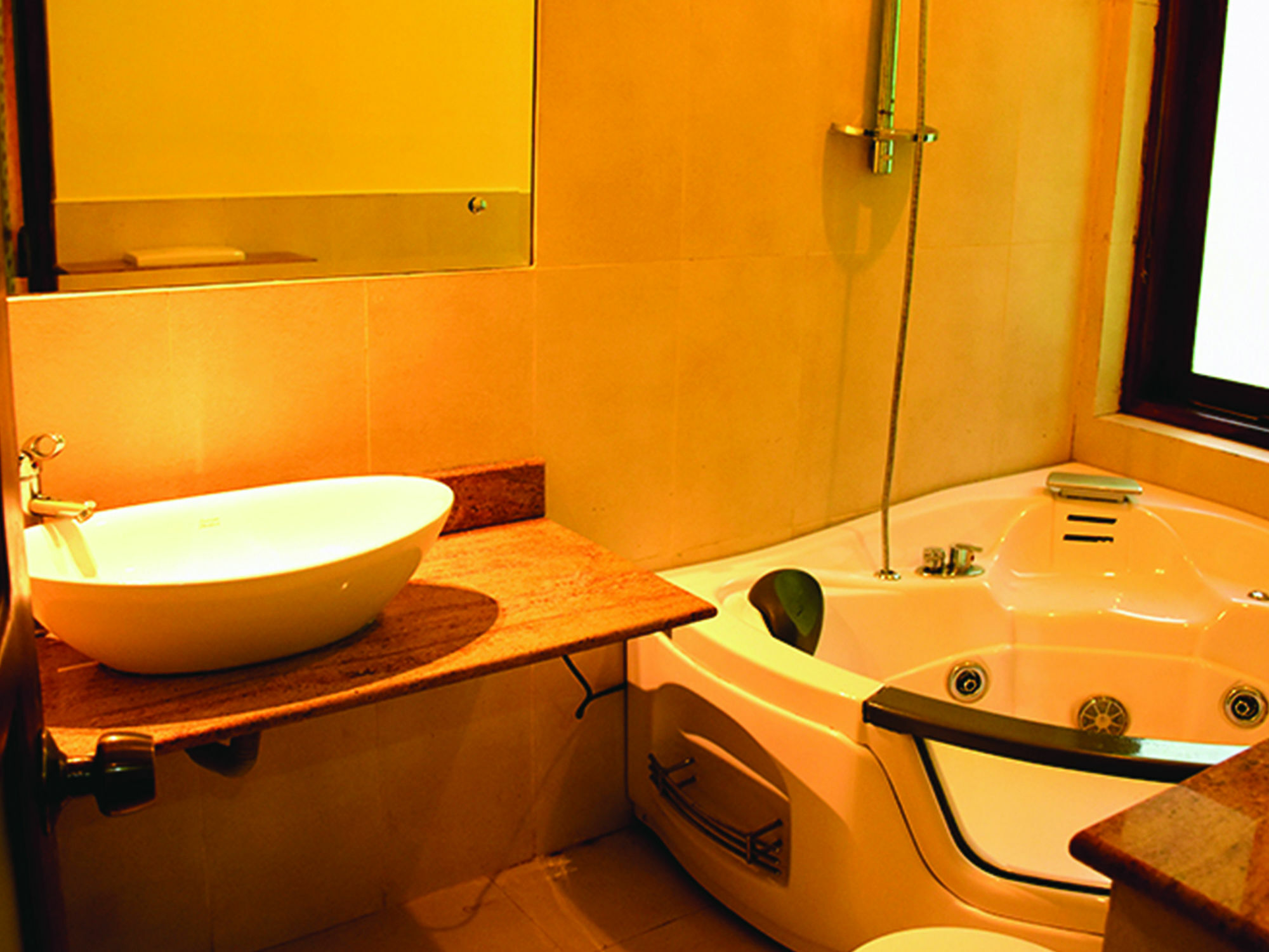 קנדי Aronka Homestay מראה חיצוני תמונה